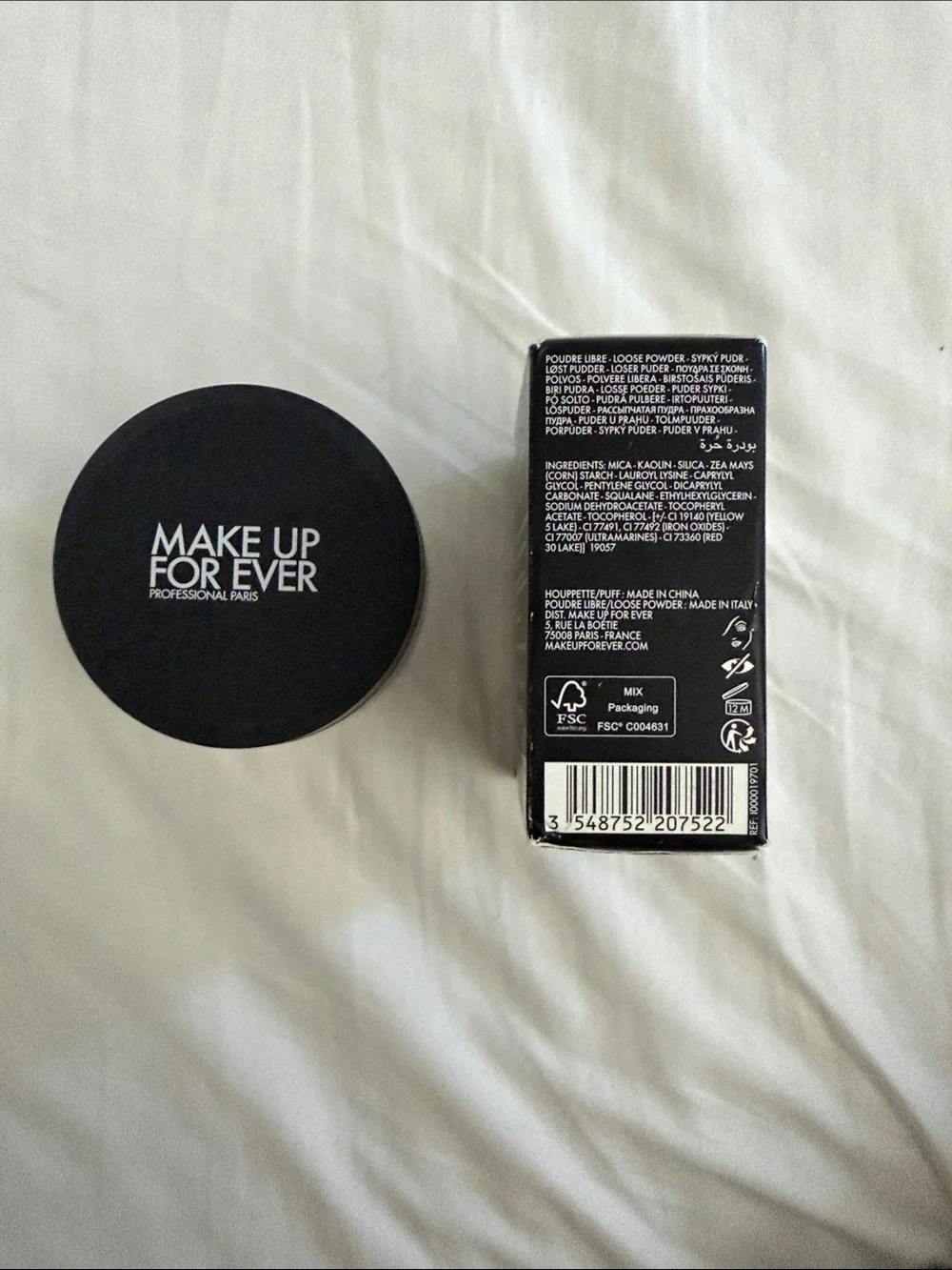 Make Up For Ever HD Skin Setting Powder in shade 0.1 Corrective Rose.